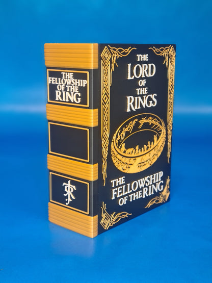 MTG The Lord of the Rings: The Fellowship of the Ring Commander Deck Box